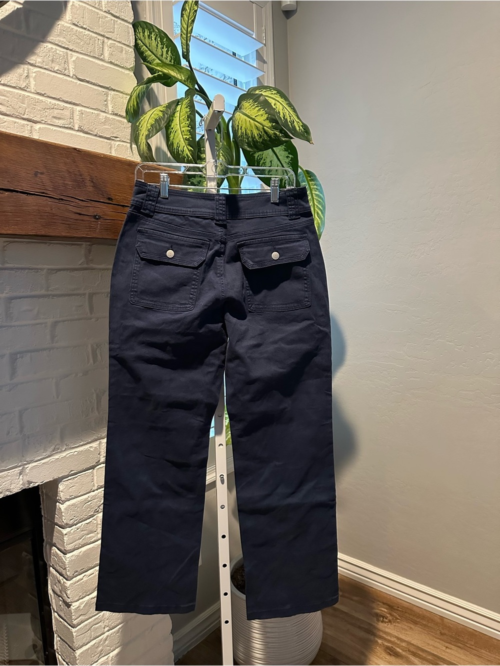 Flamingals Mid Rise Straight Leg Solid Seam Front Flap Pocket Pants Navy Med NWT - Picture 6 of 7